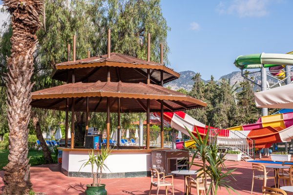 Rastaurant and Bar