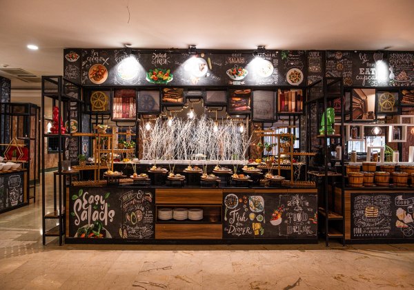 Rastaurant and Bar