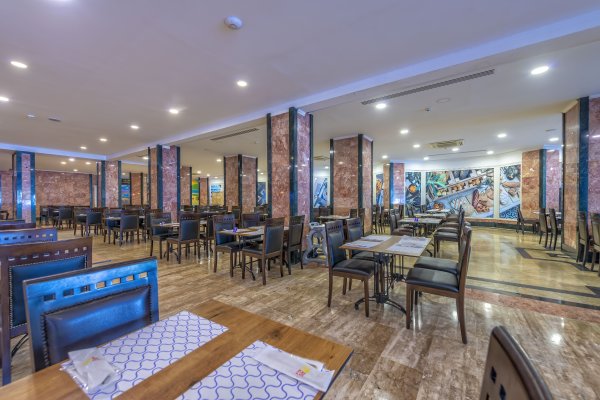 Rastaurant and Bar